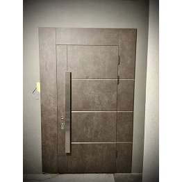 НАШІ РОБОТИ Вхідні двері металеві в квартиру з МДФ накладками